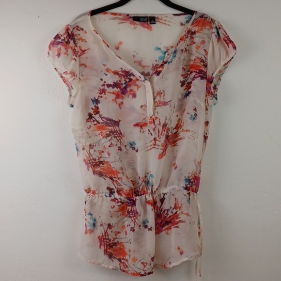 a.n.a. Sheer White Floral Drawstring-Waist Dainty Romantic Cap Sleeve Blouse (M) - Picture 11 of 11